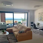 Lejlighed Middle Views