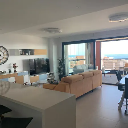 Middle Views Fuengirola