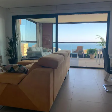 Middle Views Fuengirola