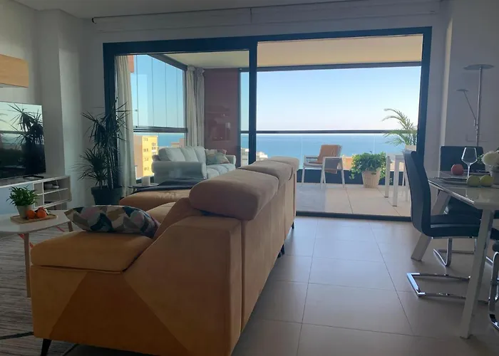 Middle Views Fuengirola