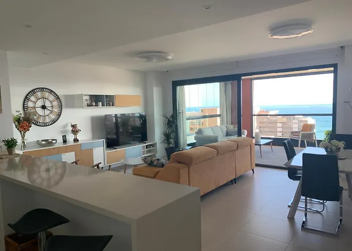 Middle Views Fuengirola